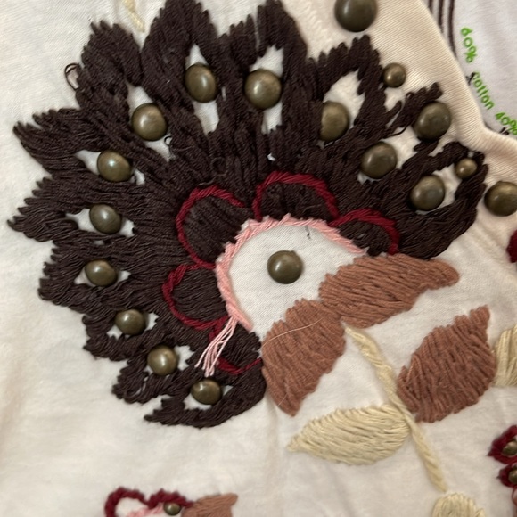 Johnny Was Joystick embroidered studded floral v-neck tee S - Picture 6 of 9